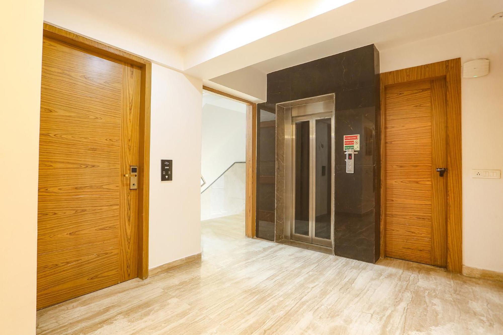 Fabhotel Prime Star 17 - Nr Yashobhoomi Convention Centre Delhi  Extérieur photo