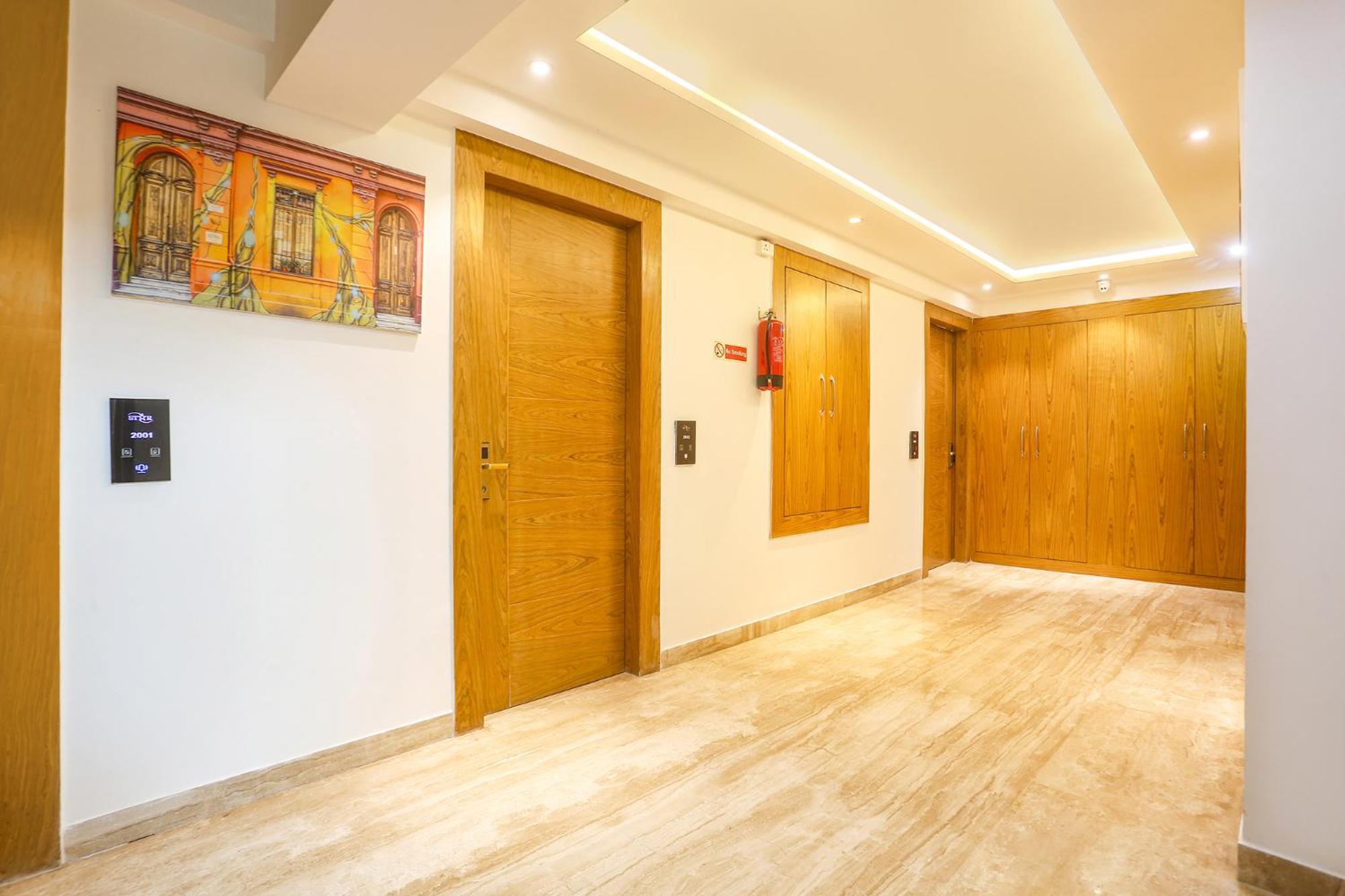 Fabhotel Prime Star 17 - Nr Yashobhoomi Convention Centre Delhi  Extérieur photo