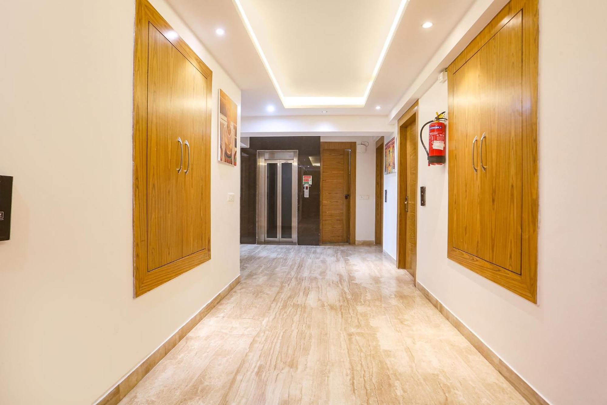 Fabhotel Prime Star 17 - Nr Yashobhoomi Convention Centre Delhi  Extérieur photo