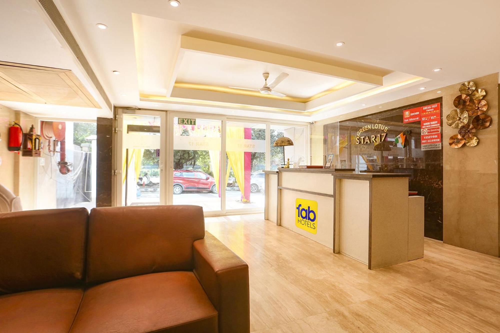 Fabhotel Prime Star 17 - Nr Yashobhoomi Convention Centre Delhi  Extérieur photo